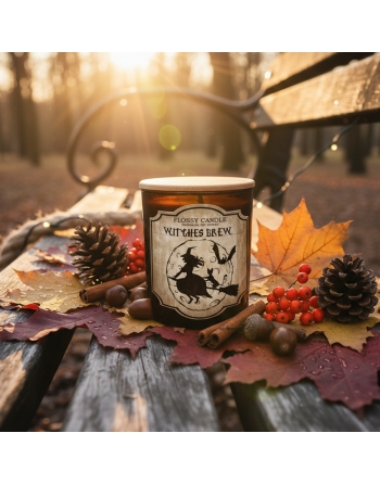 Świeca Witches Brew – Daj się Otulić Sennej Klątwie (Lukrecja)