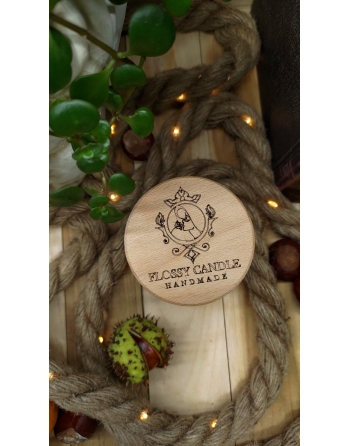 Świeca Witches Brew – Daj się Otulić Sennej Klątwie (Lukrecja)